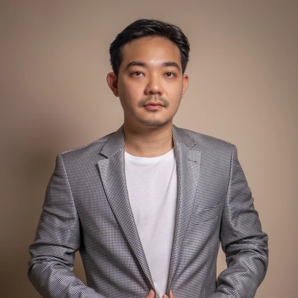 Jullapong O.